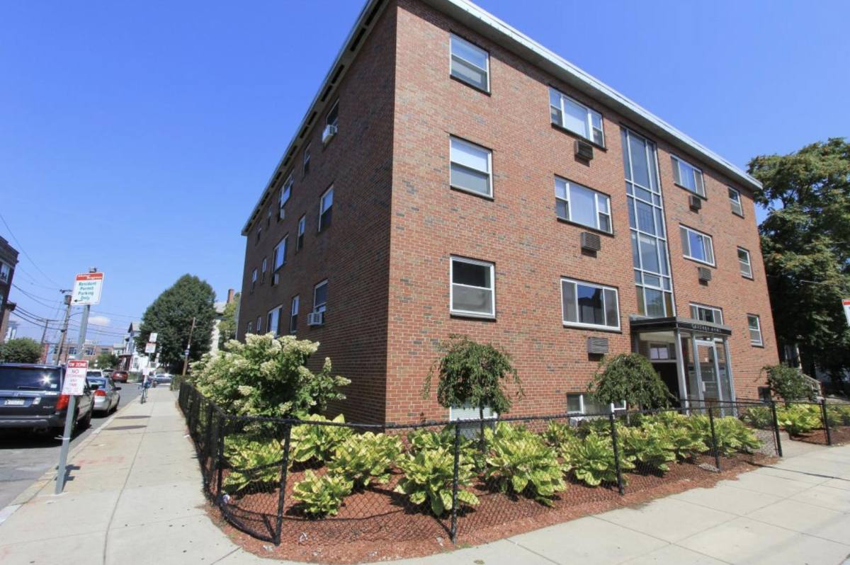 Apartment for rent at 34 Gardner St #34, Allston, MA 02134