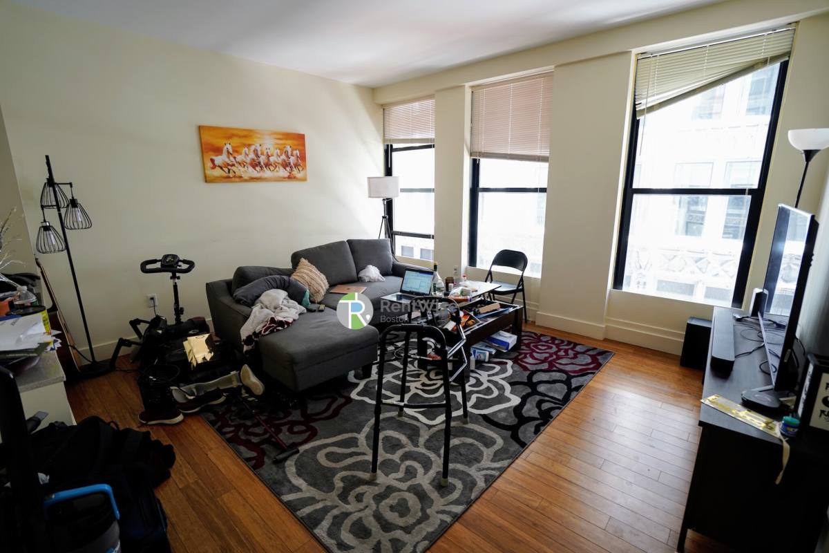 Apartment for rent at 8 Winter St #403, Boston, MA 02108