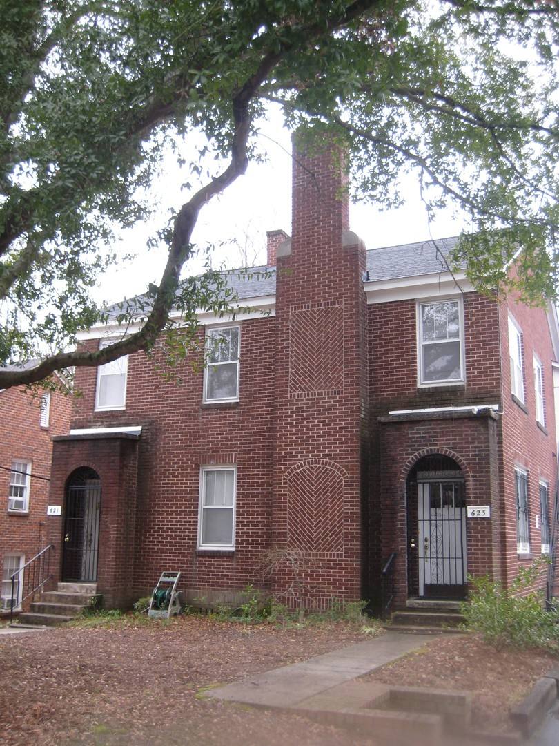 Apartment for rent at 621-623 Queen St, Columbia, SC 29205