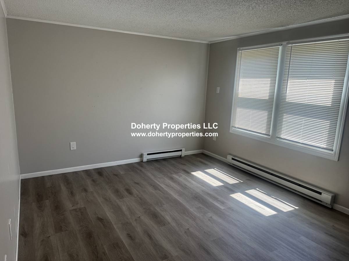 Townhouse for rent at 1219 Pawtucket Blvd #75, Lowell, MA 01854