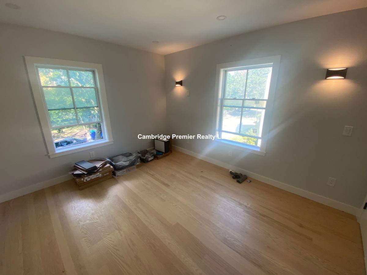 Apartment for rent at 12 Aldersey St, Somerville, MA 02143