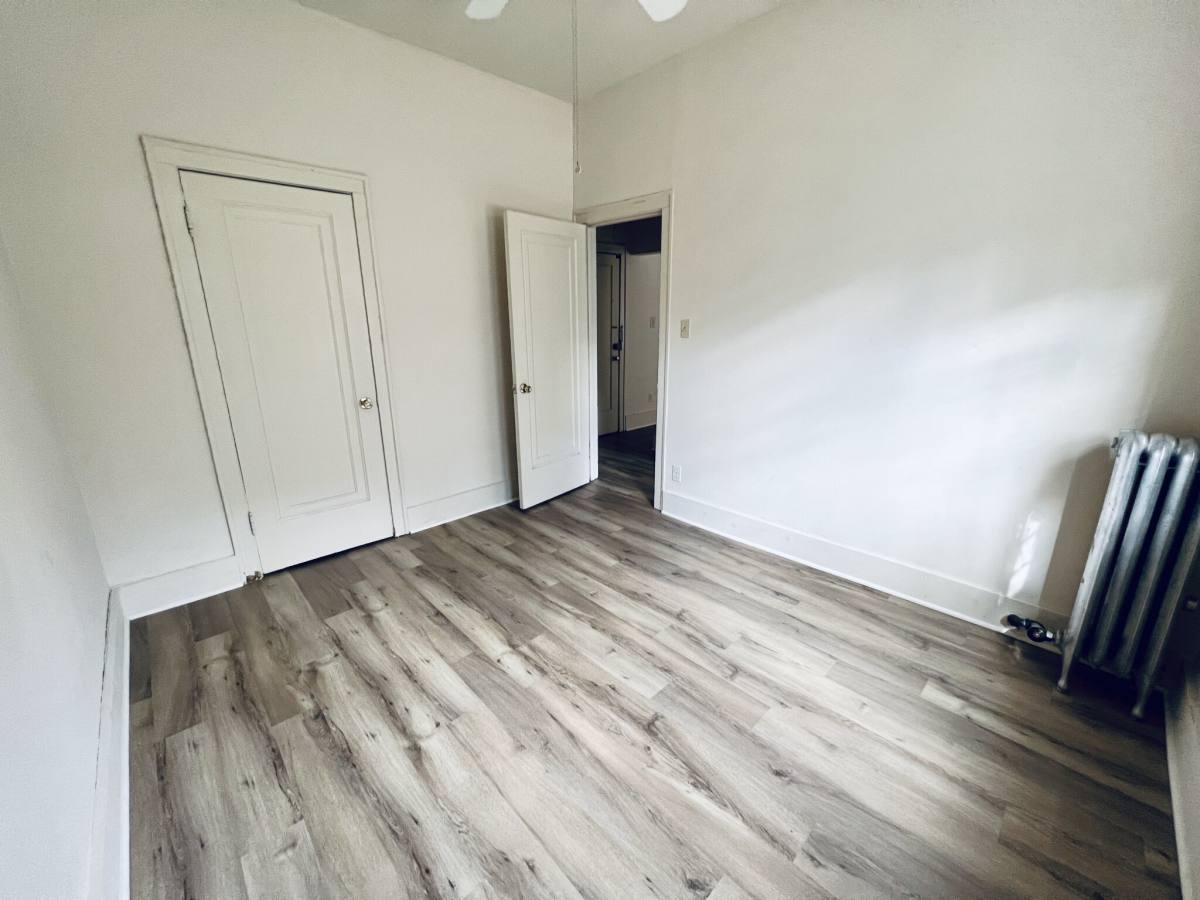 Apartment for rent at 1100 W Roscoe #1, Chicago, IL 60657