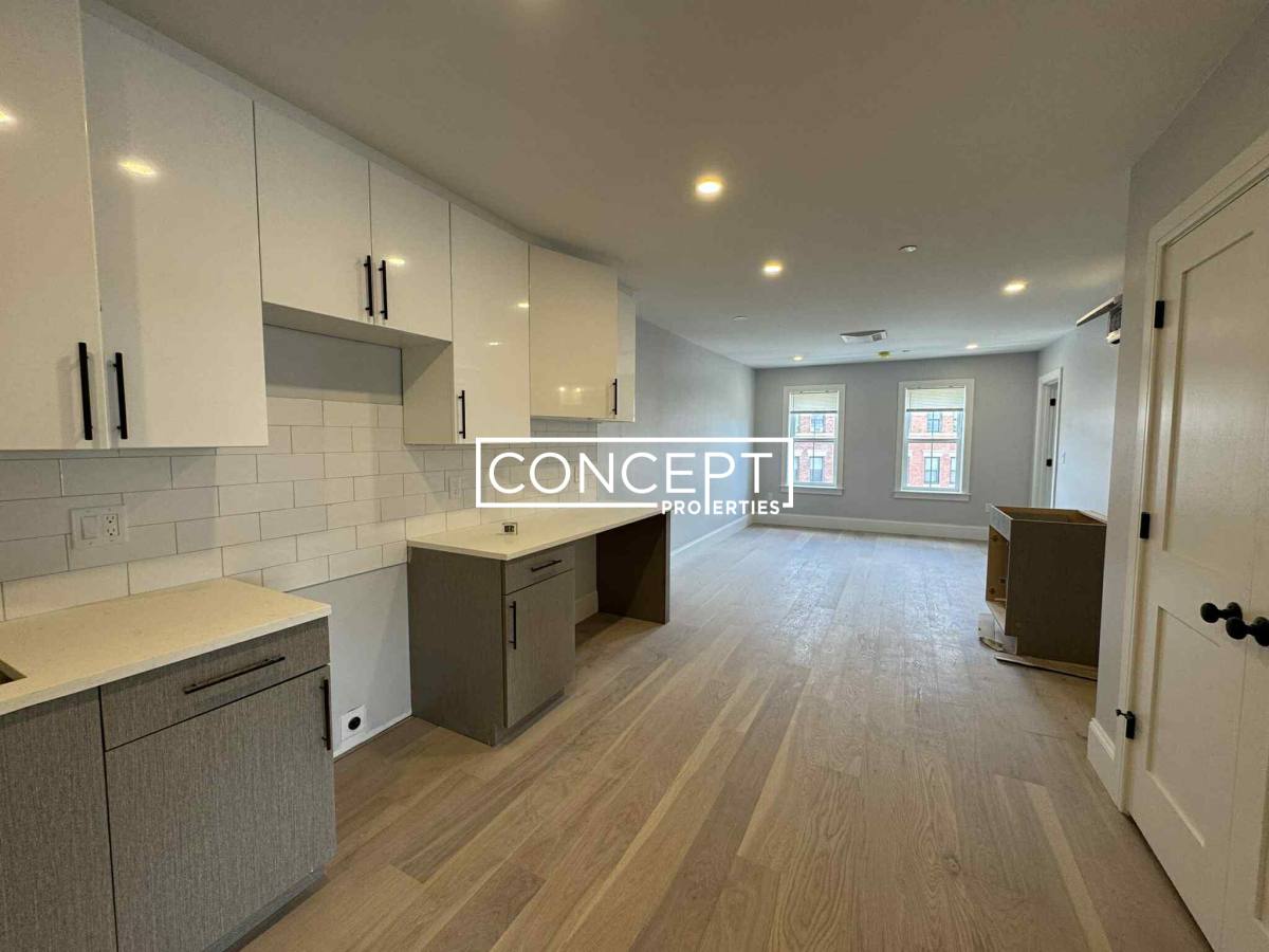 Apartment for rent at 425 Market St #402CP, Brighton, MA 02135