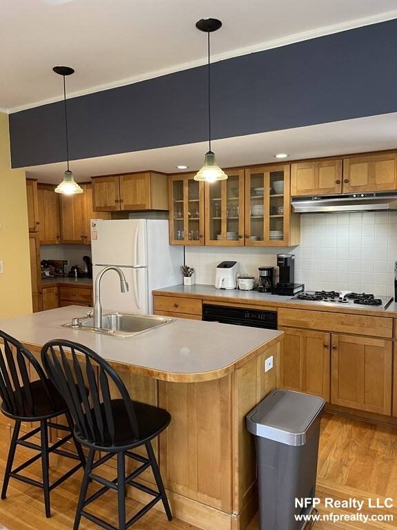 Apartment for rent at 62 Cypress St #3, Brookline, MA 02445