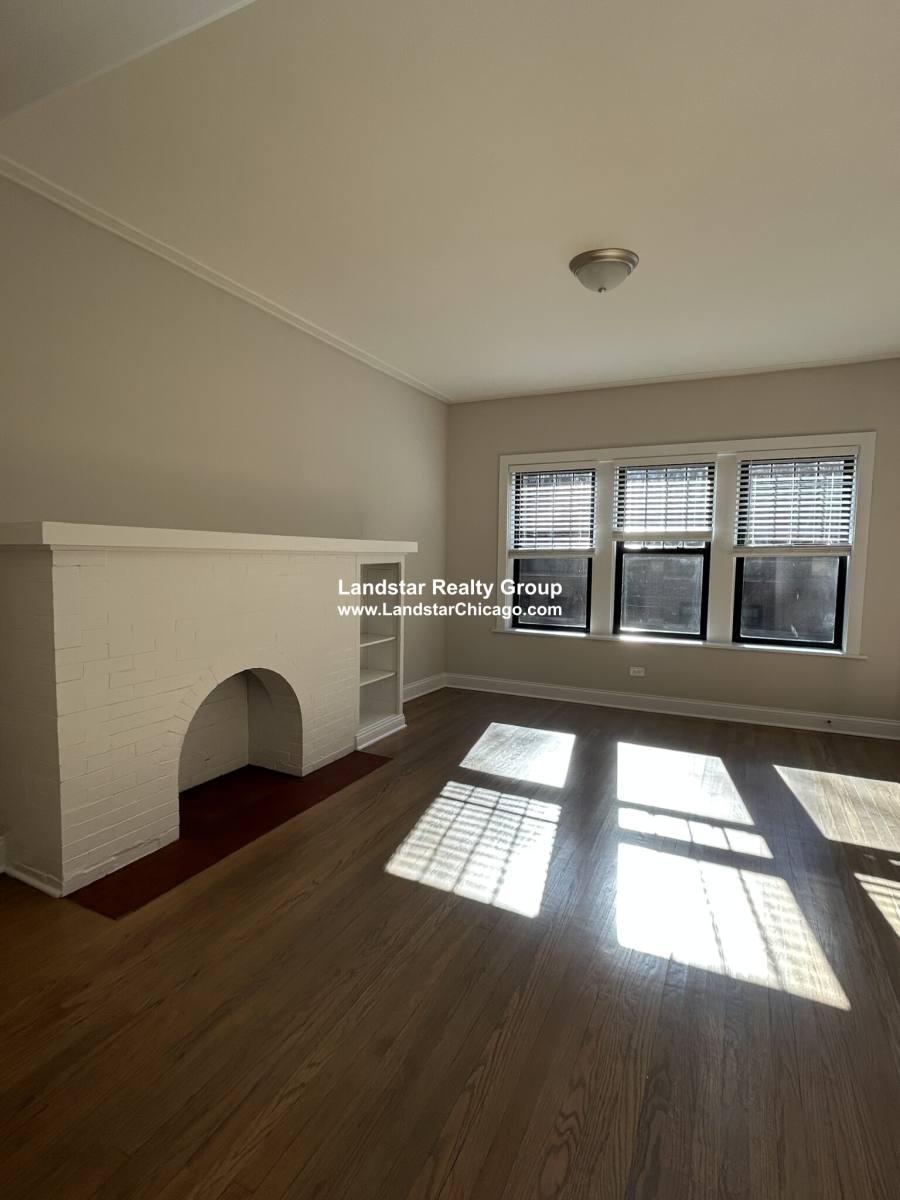 Apartment for rent at 2524 N Kedzie #3W, Chicago, IL 60647