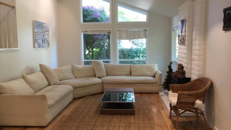 House for rent at 135 Flame Dr, Pleasant Hill, CA 94523