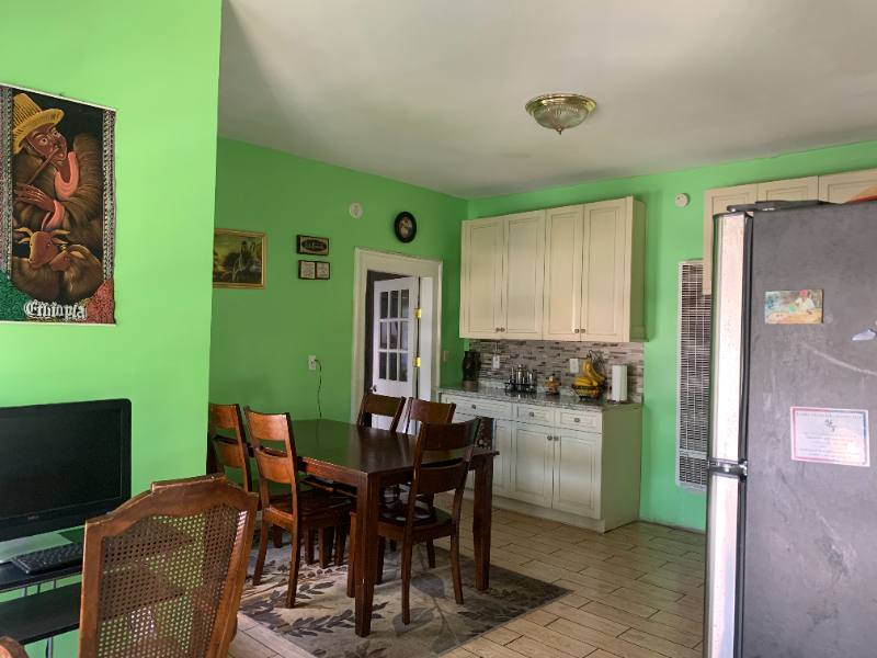 Apartment for rent at 103 S Cliff St #2nd, Ansonia, CT 06401