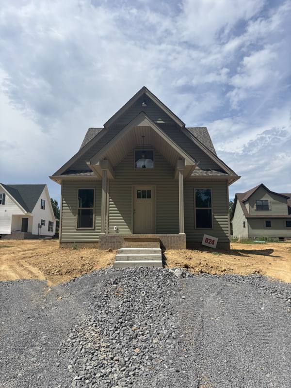 House for rent at 233 Cherokee Dr #28, Lafayette, TN 37083