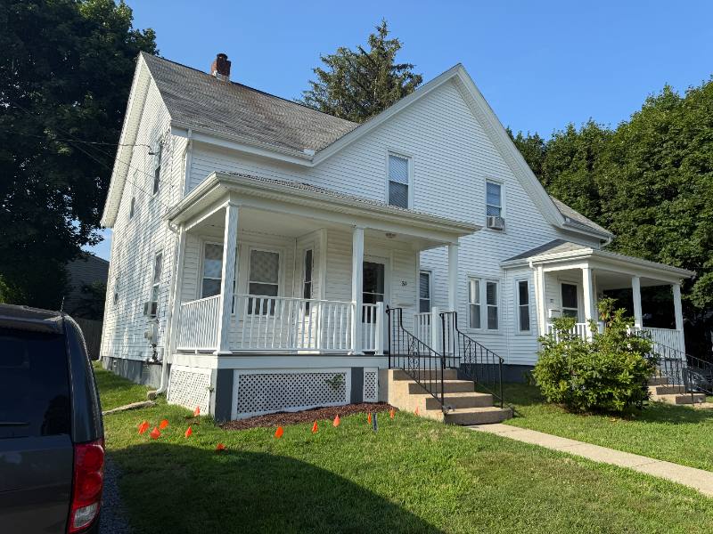 Townhouse for rent at 39 N St, Warwick, RI 02886