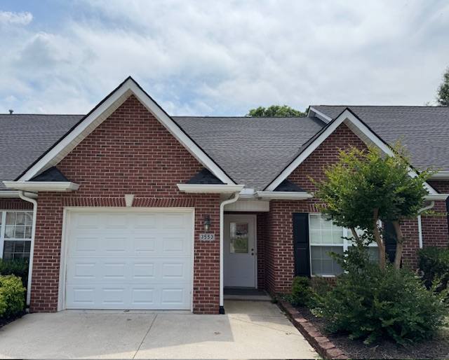 Condo for rent at 3553 Oak Villa Way, Knoxville, TN 37931