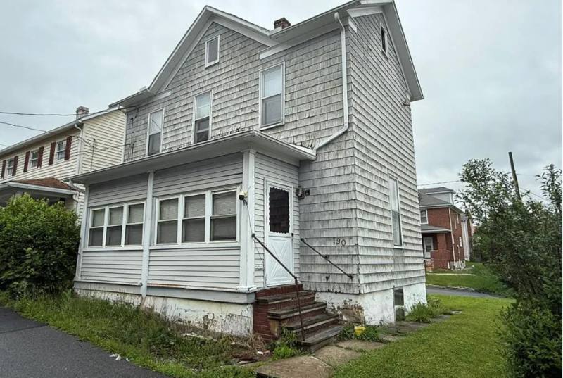 House for rent at 190 Beatty Ave, Johnstown, PA 15906