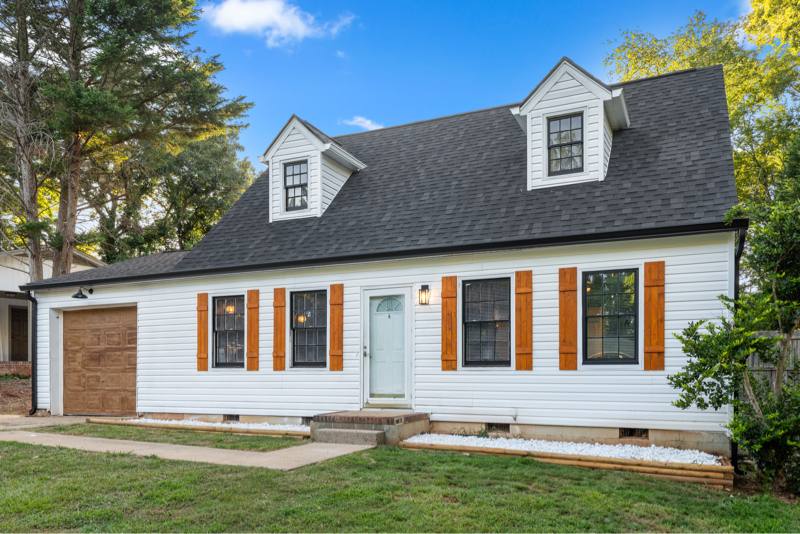 107 Briar Lane, Central, SC 29630