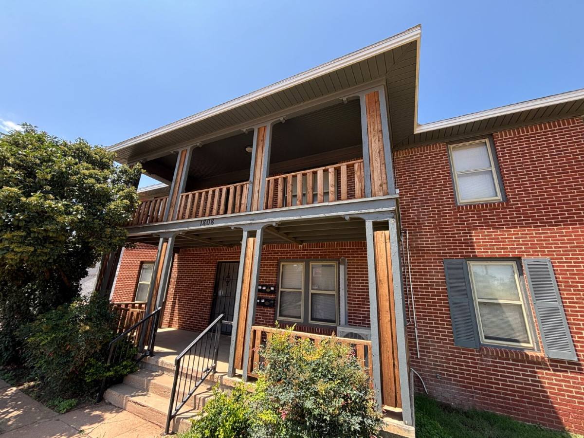 Apartment for rent at 1808 14th St #4, Lubbock, TX 79401