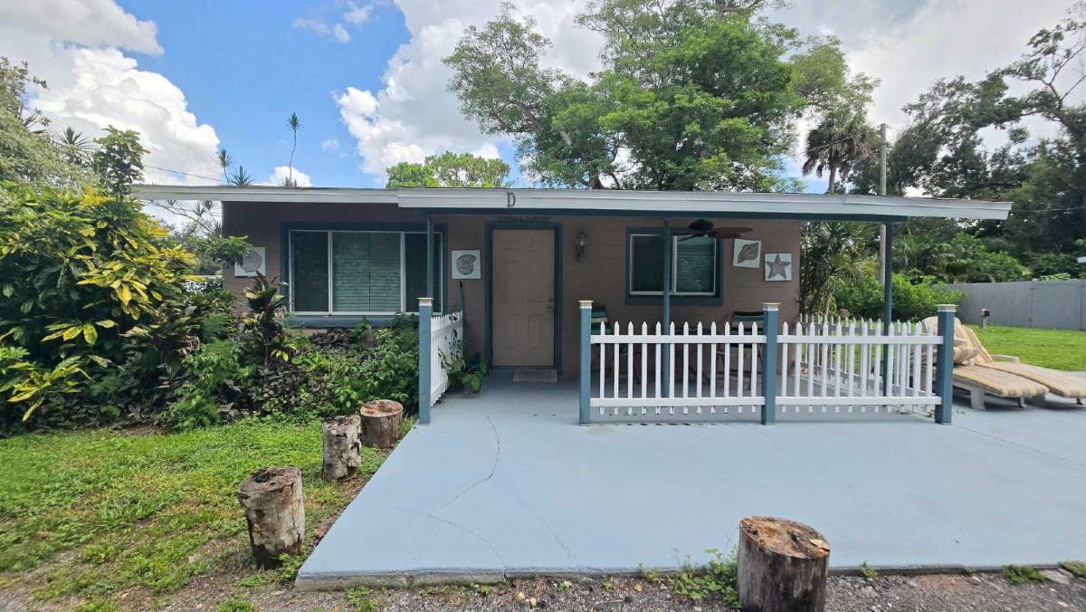 House for rent at 240 W Mariana Ave #D, North Fort Myers, FL 33903