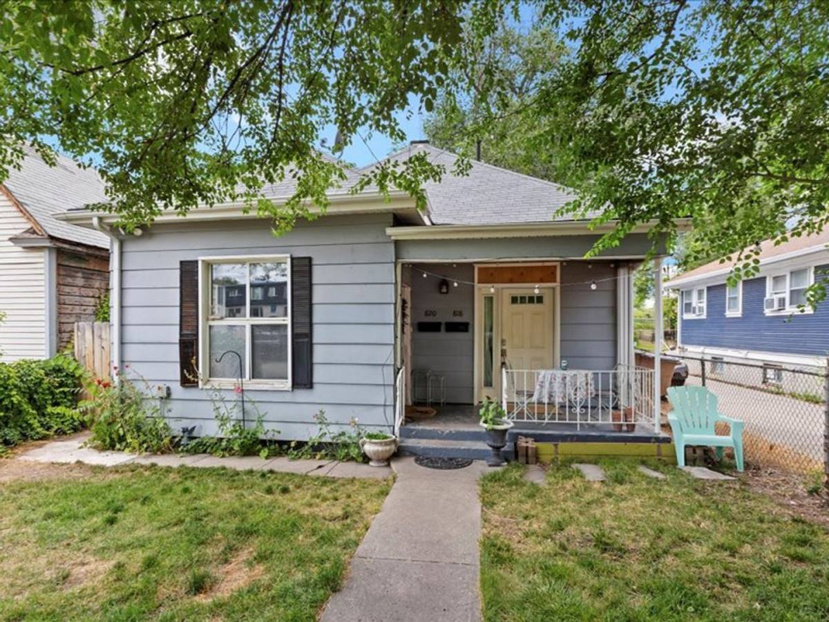 Apartment for rent at 818 S 400 E, Salt Lake City, UT 84111