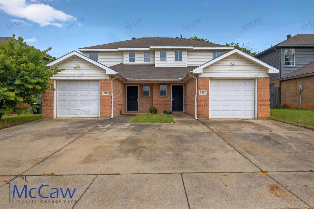 House for rent at 1321 Village Garden Dr, Azle, TX 76020