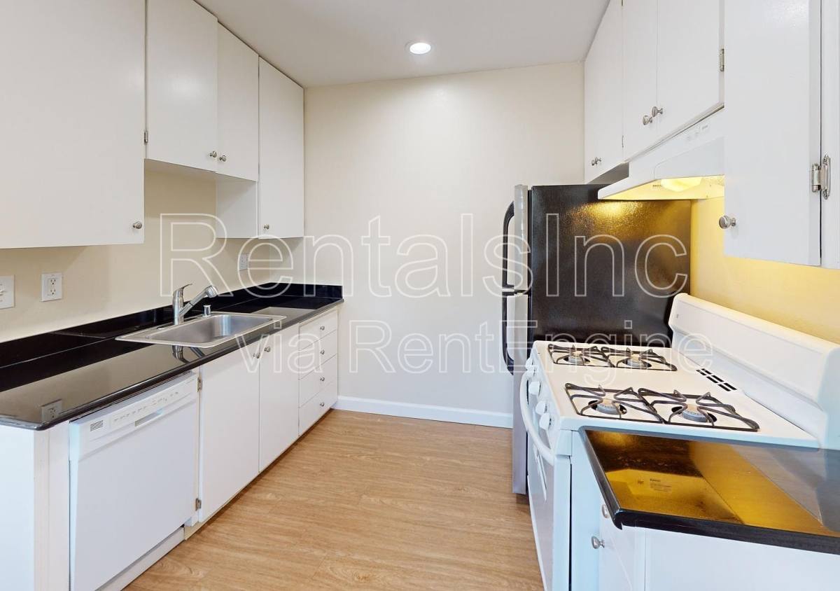 Apartment for rent at 998 Ignacio Blvd #34, Novato, CA 94949