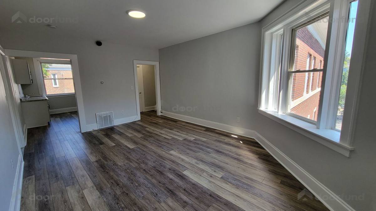 Apartment for rent at 1004 Main St #5, Worcester, MA 01603