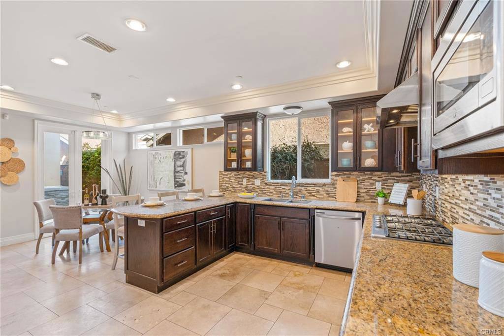 House for rent at 519 13th St, Huntington Beach, CA 92648