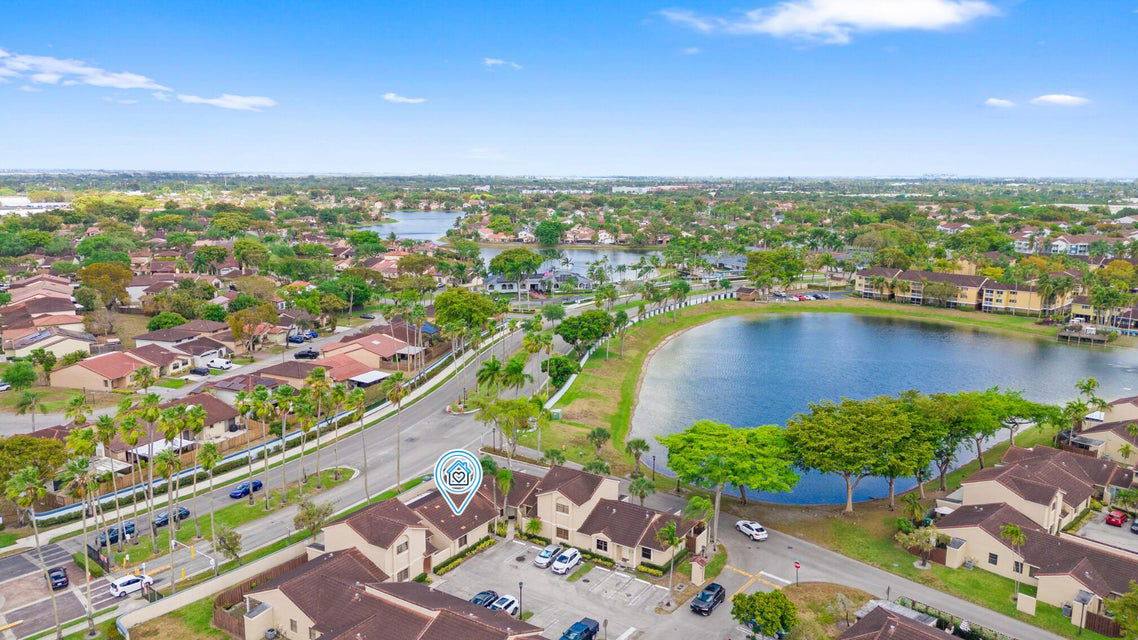 Townhouse for rent at 6557 NW 172nd Lane, Hialeah, FL 33015