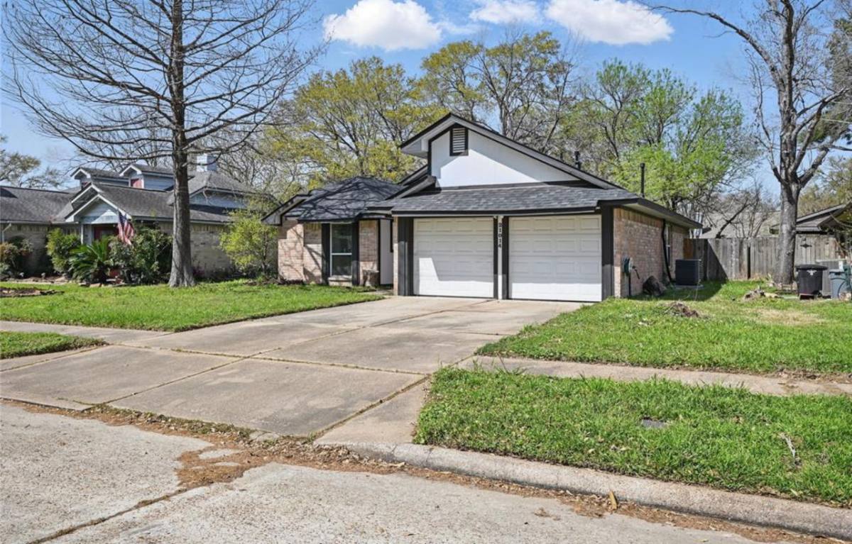 House for rent at 21014 Western Valley Dr, Katy, TX 77449