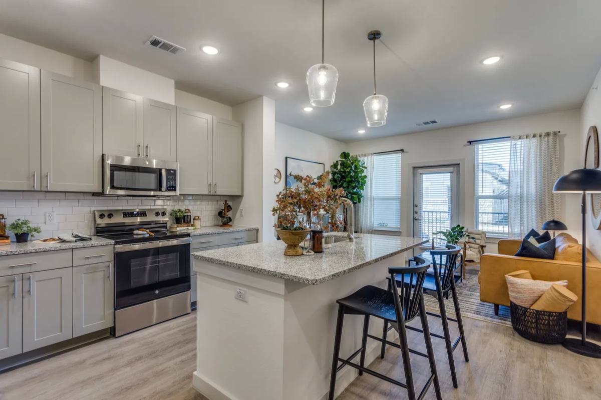 Apartment for rent at 753 Academy Blvd, Fort Worth, TX 76108