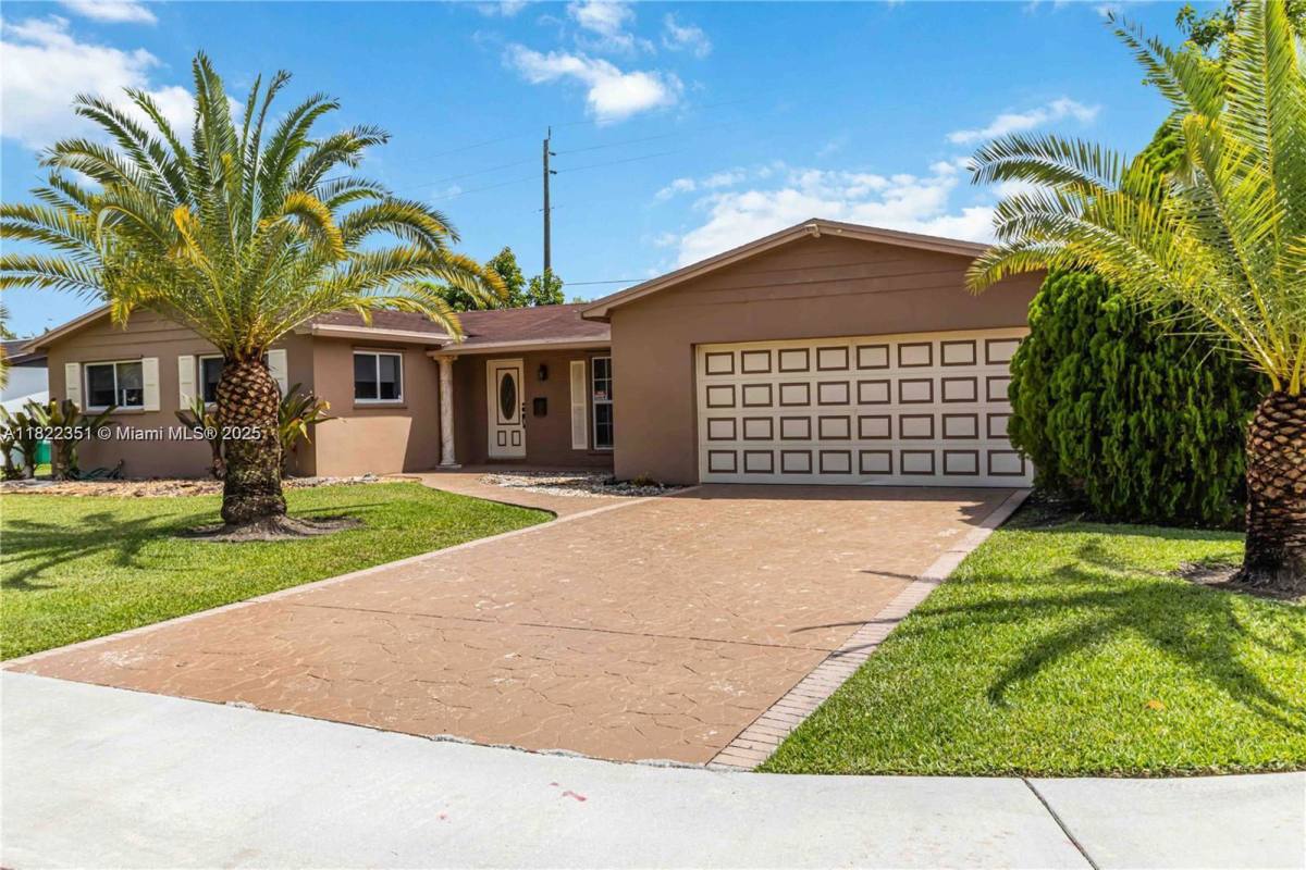House for rent at 10260 SW 108th St, Miami, FL 33176