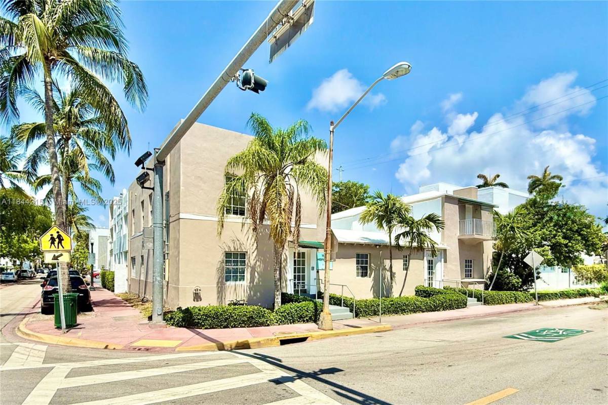 Apartment for rent at 1440 Pennsylvania Ave, Miami Beach, FL 33139