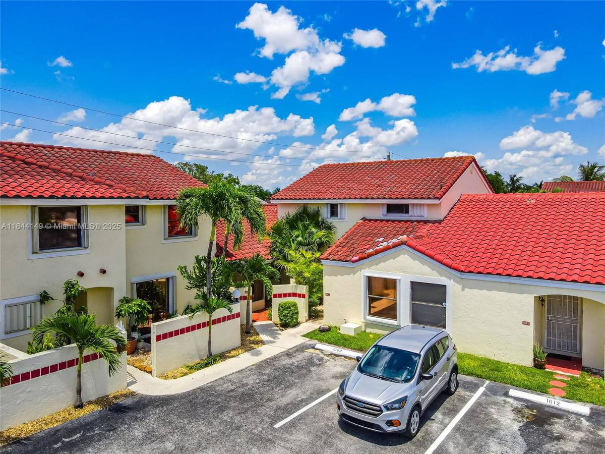 House for rent at 1612 San Remo Circle, Homestead, FL 33035