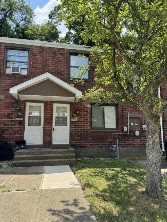 House for rent at 271 Oak Dr Moon Township, Coraopolis, PA 15108
