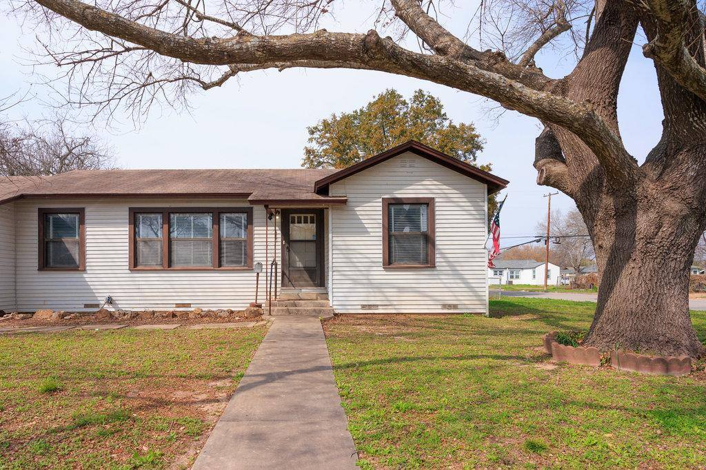 House for rent at 415 Brooks Ave, Schertz, TX 78154