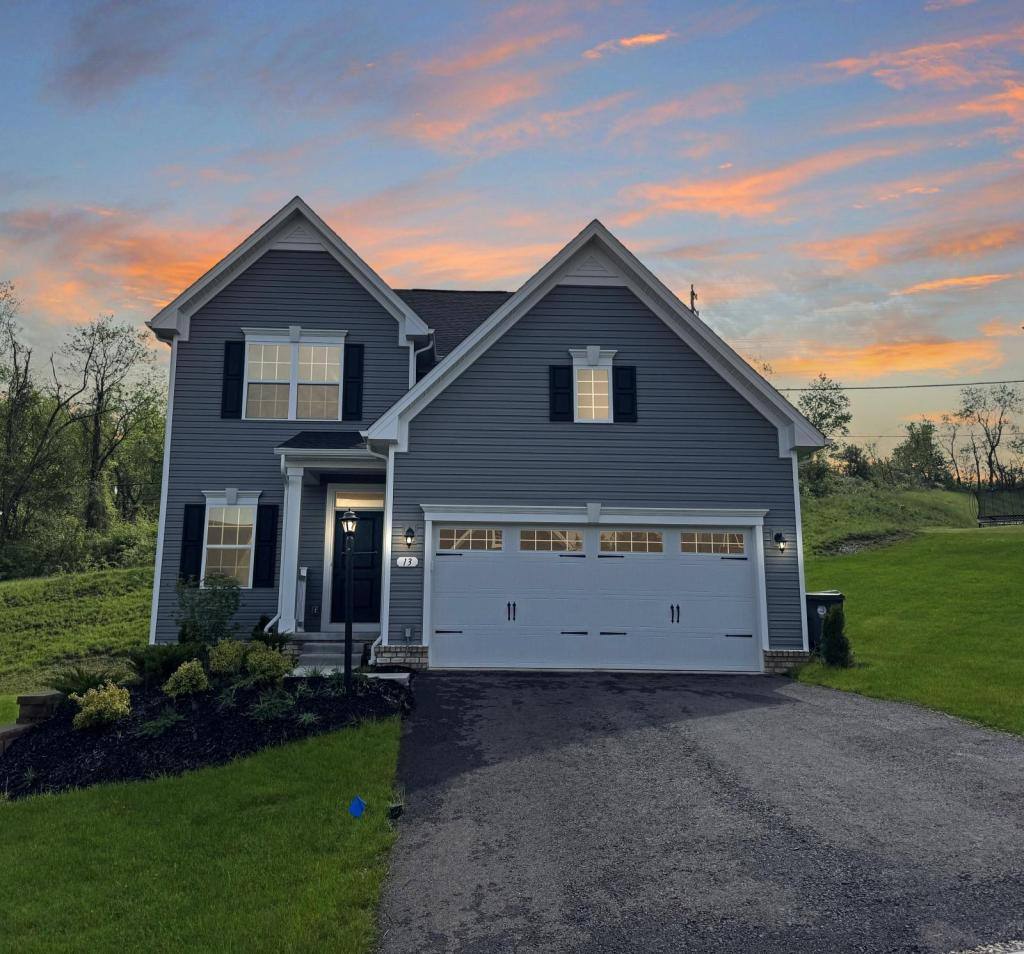 House for rent at 13 Dana Dr, Coraopolis, PA 15108