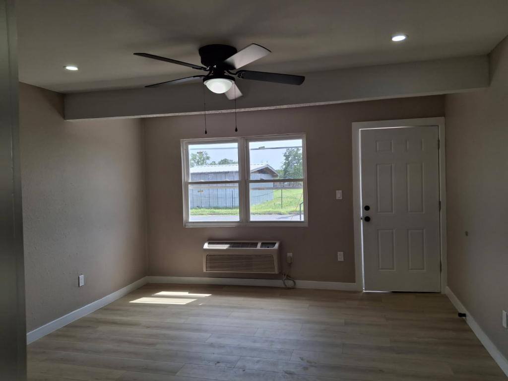 Apartment for rent at 345 Fm86 #7, Luling, TX 78648