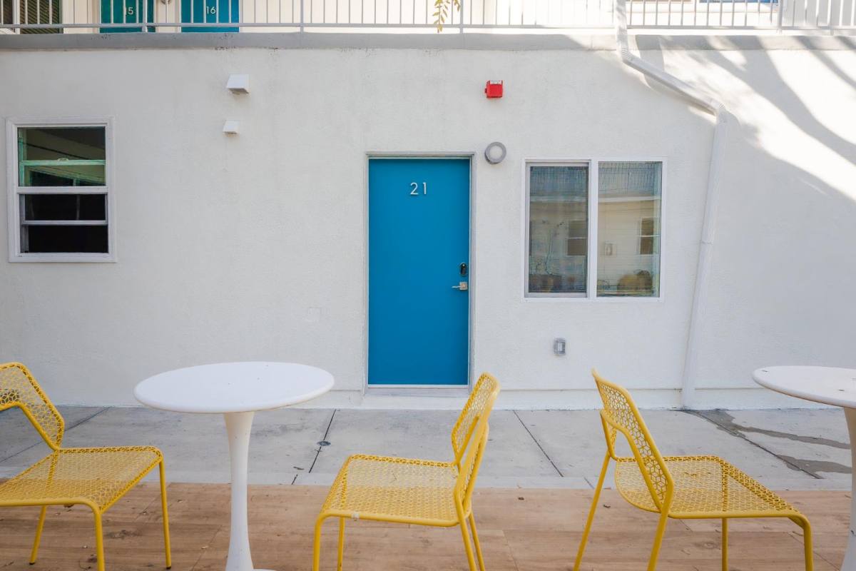 Apartment for rent at 3499 Sawtelle Blvd #21, Los Angeles, CA 90066