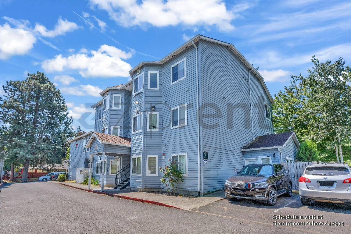 Apartment for rent at 12231 SE Bush St #78, Portland, OR 97236