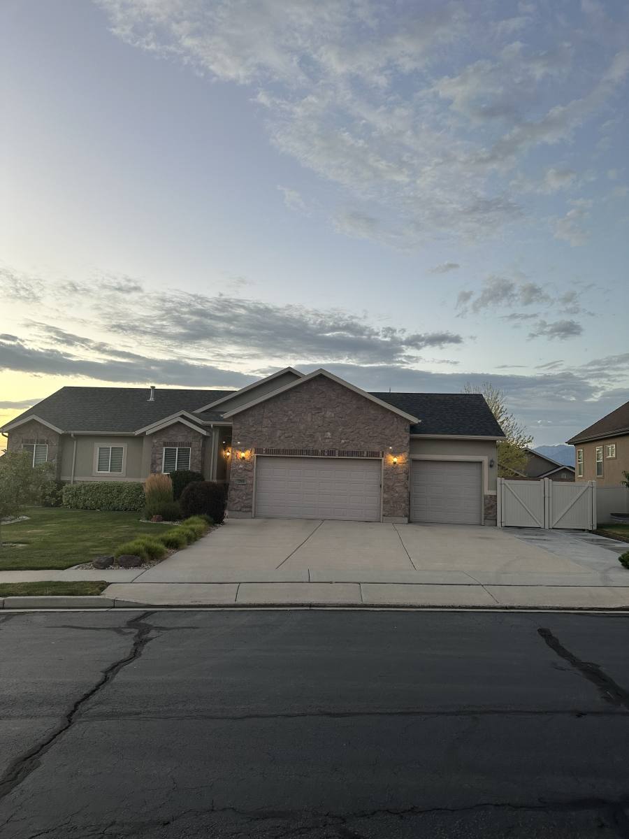293 E 1000 S, Salem, UT 84653