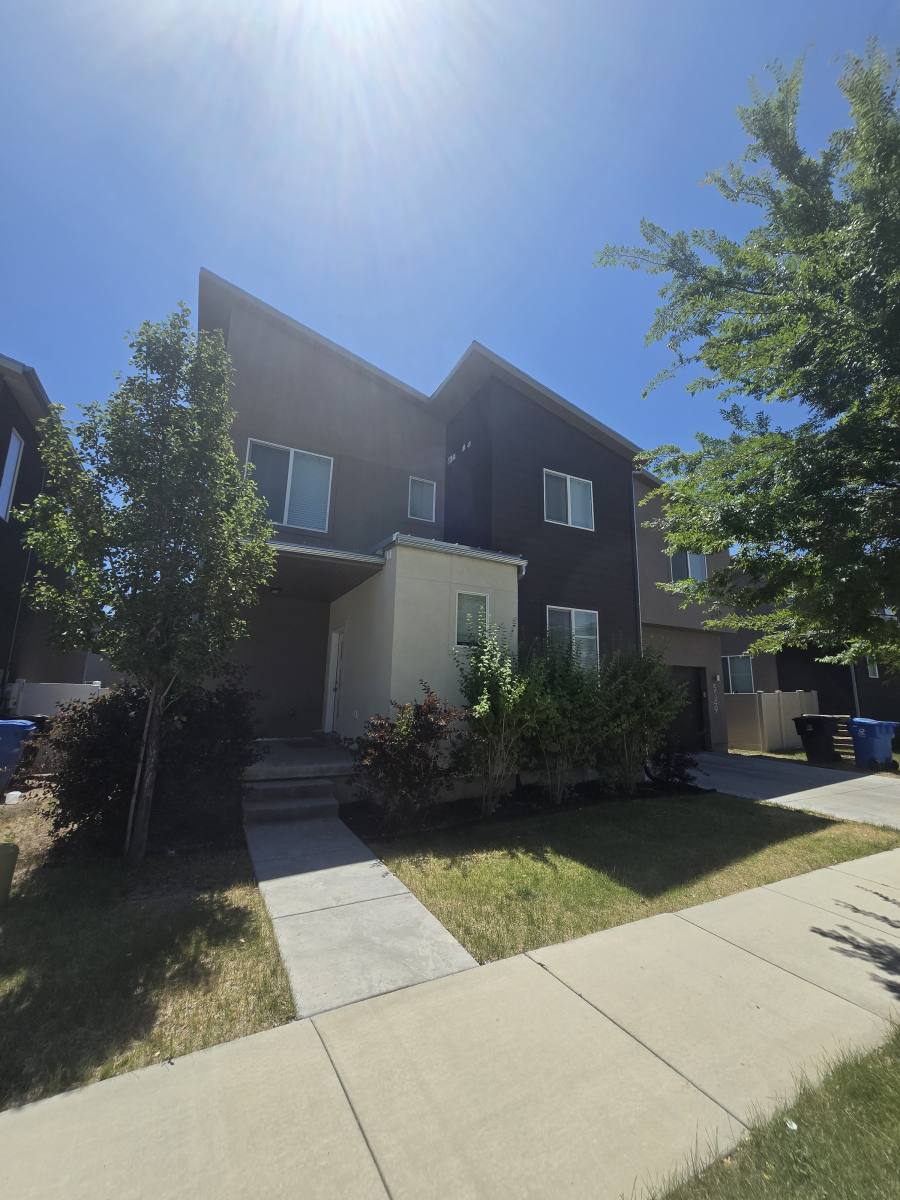 House for rent at 5349 W Rochdale Lane, Herriman, UT 84096