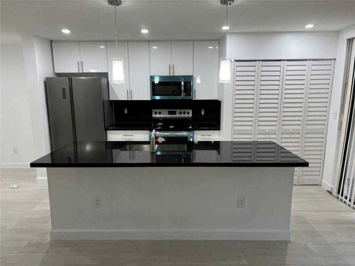 Townhouse for rent at 13370 SW 91st Terrace D, Miami, FL 33186