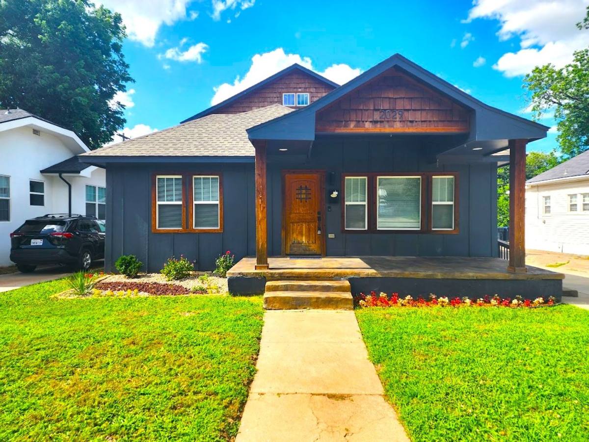 House for rent at 2029 NW 19th St, Oklahoma City, OK 73106