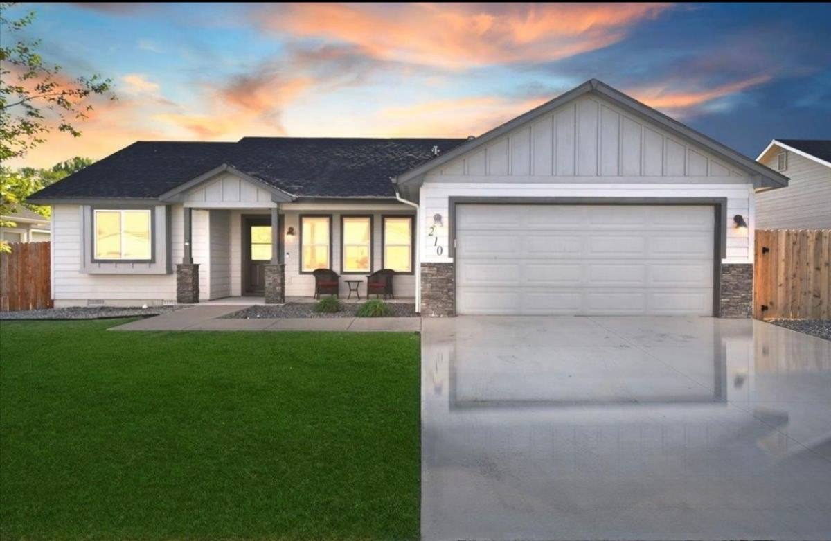 House for rent at 210 Mitchell Dr, Wilder, ID 83676