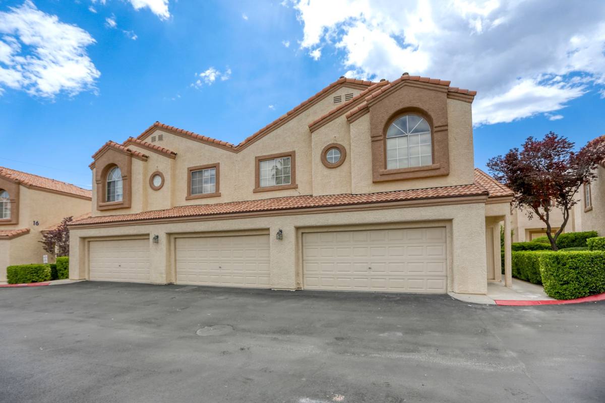 Condo for rent at 8301 Boseck Dr, Las Vegas, NV 89145