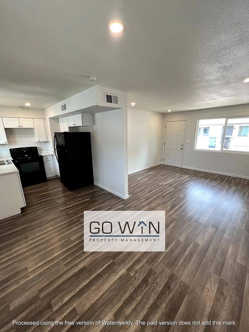 Apartment for rent at 1015 N 28th St, Phoenix, AZ 85008