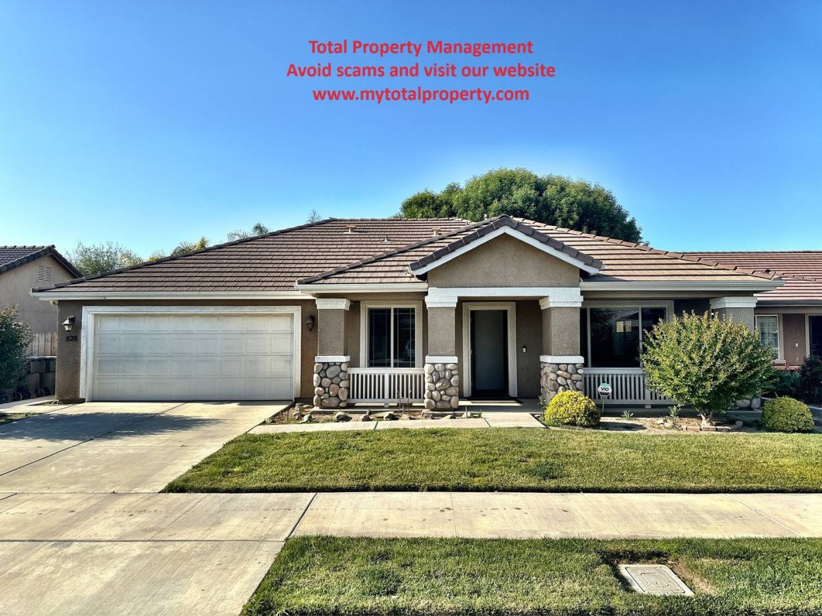 House for rent at 828 W Reese Court, Visalia, CA 93277