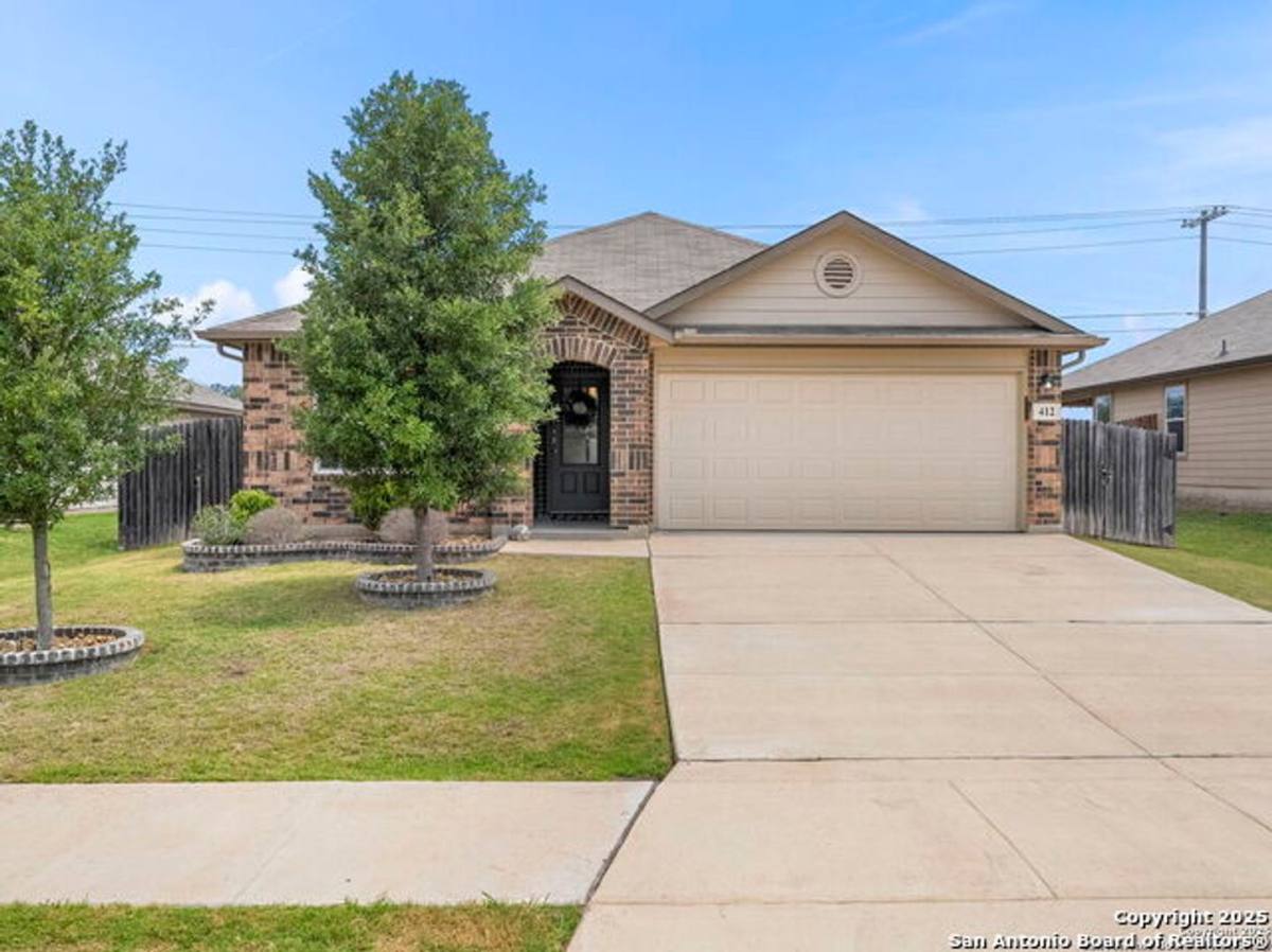 House for rent at 412 Town Fork, Cibolo, TX 78108