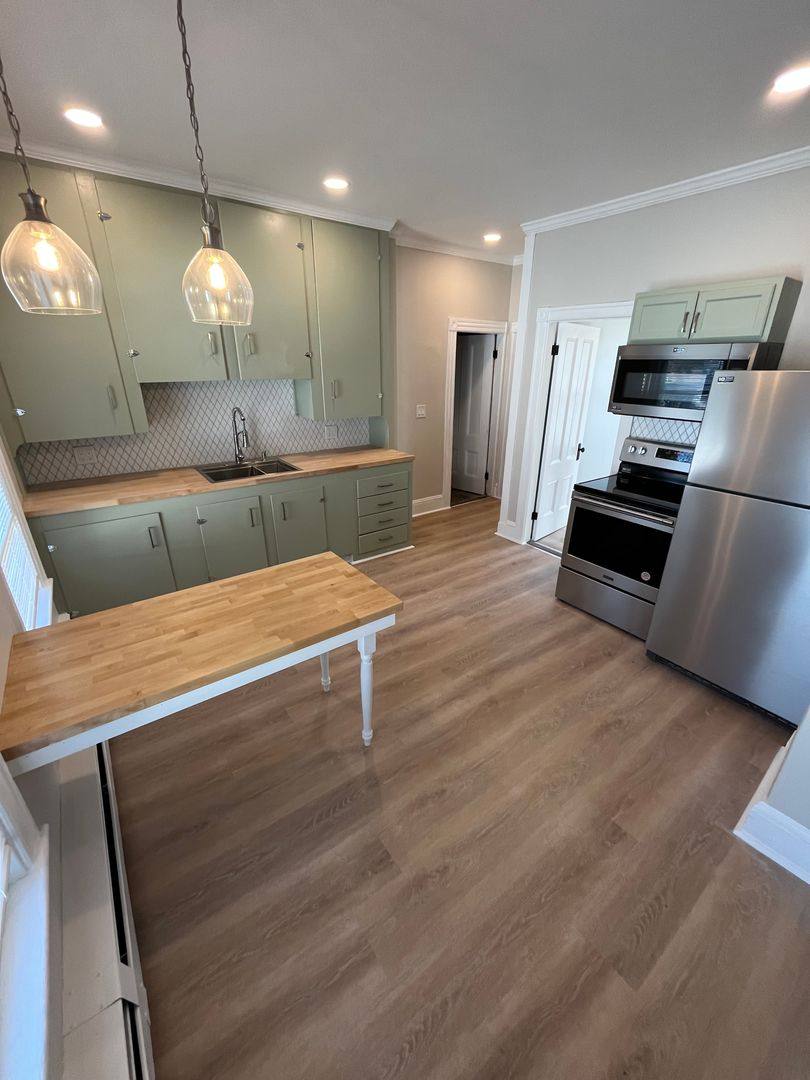 Apartment for rent at 8 - 10 Oak St, Waterville, ME 04901