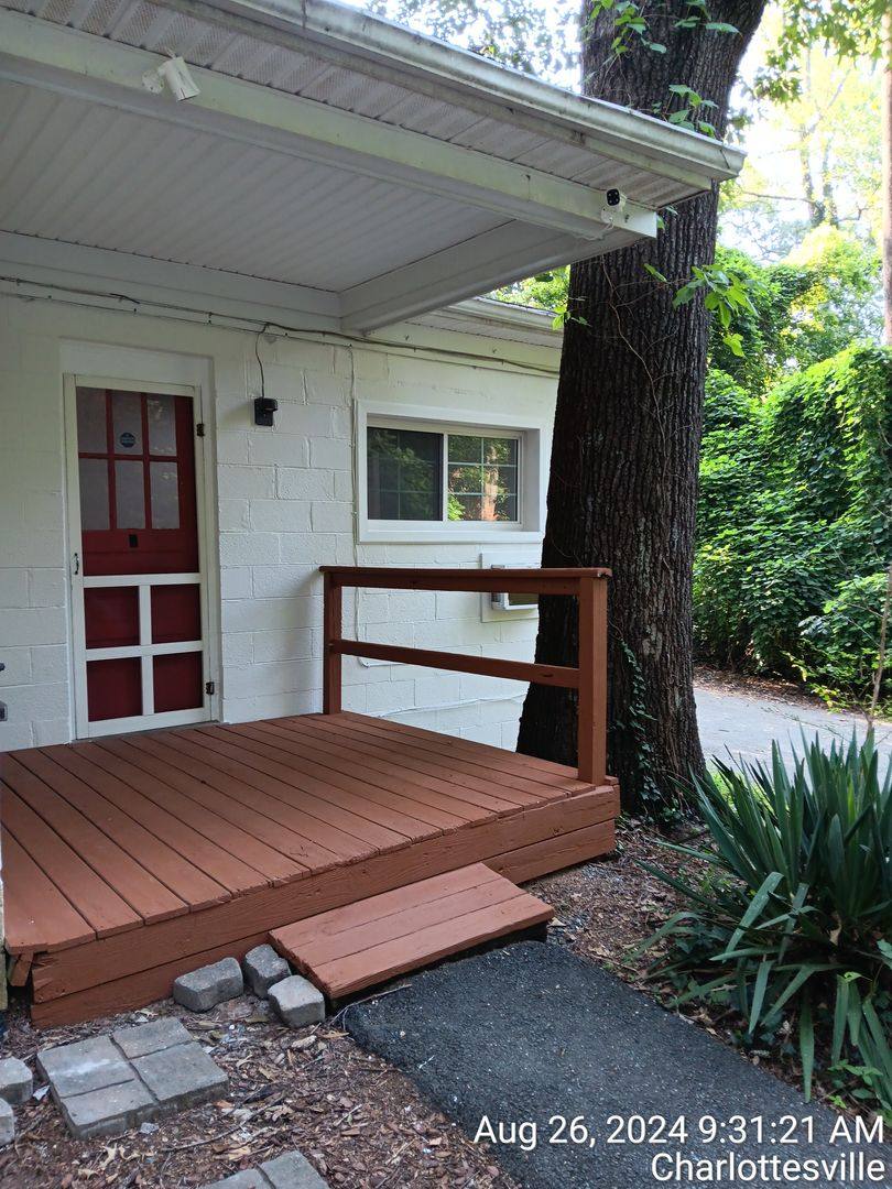 Apartment for rent at 112 Cleveland Ave, Charlottesville, VA 22903