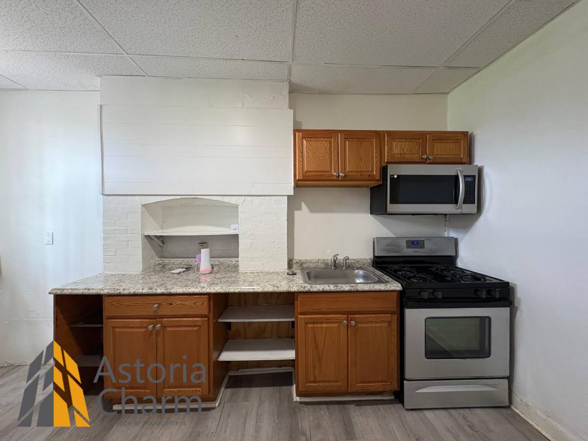 House for rent at 518 E 23rd St, Baltimore, MD 21218