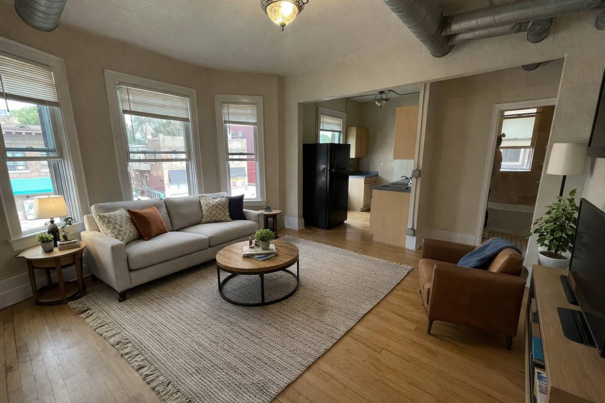 Apartment for rent at 812 4th St SE, Minneapolis, MN 55414
