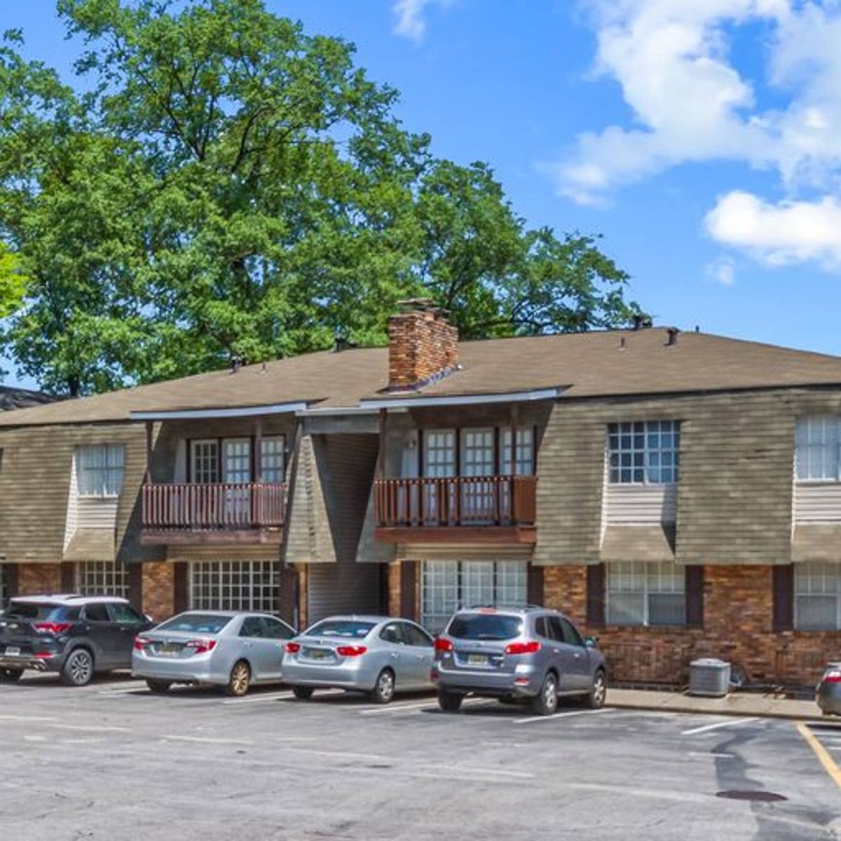 Apartment for rent at 630 5th St NE, Tuscaloosa, AL 35404
