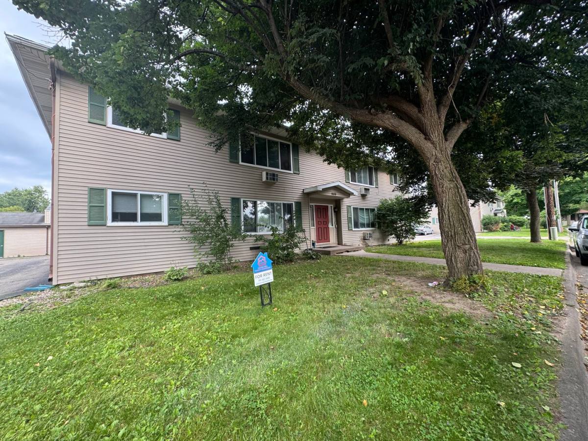 Apartment for rent at 909 Genrich St, Wausau, WI 54403